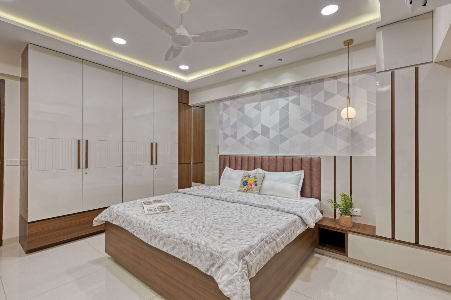 Unveiling Aesthetic Wonders 3 Captivating Bed Back Designs