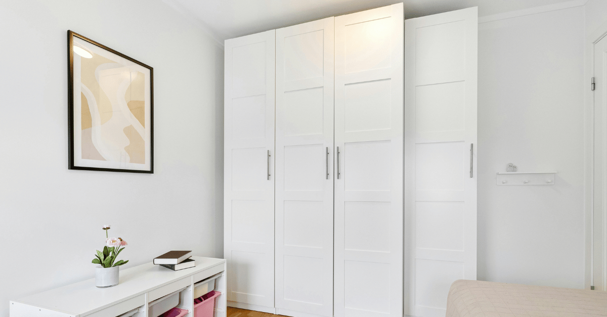 5 Fabulous White Wardrobe Design Ideas For Your Bedroom