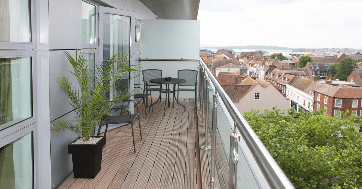 Check Out the Best Modern Iron Railing Designs to Elevate Your Balcony